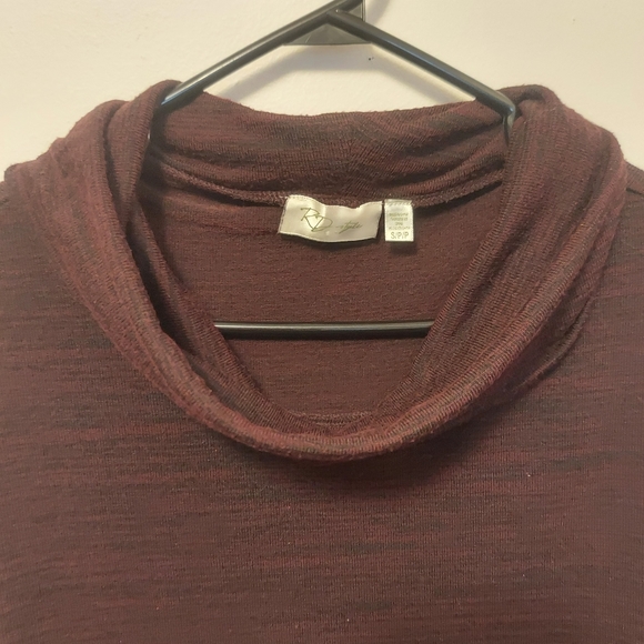 NWOT RD Style Cowl Neck Long Sleeve Oversized Sweater Burgundy sz Small - Picture 7 of 12